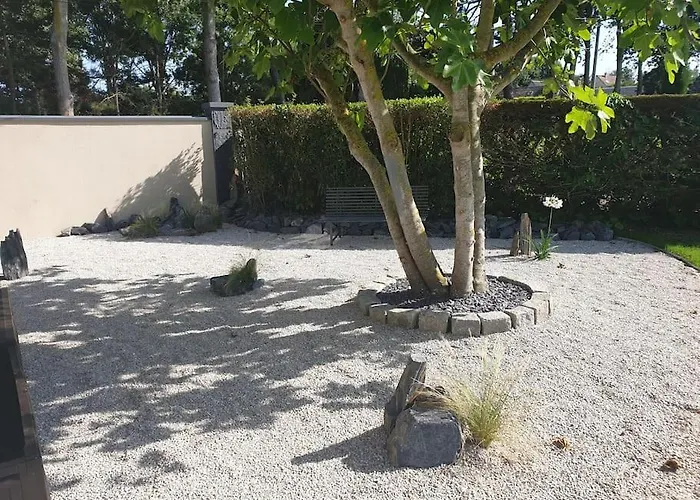 Casa de Férias Côté - Jardin Privatif à 200m De La *